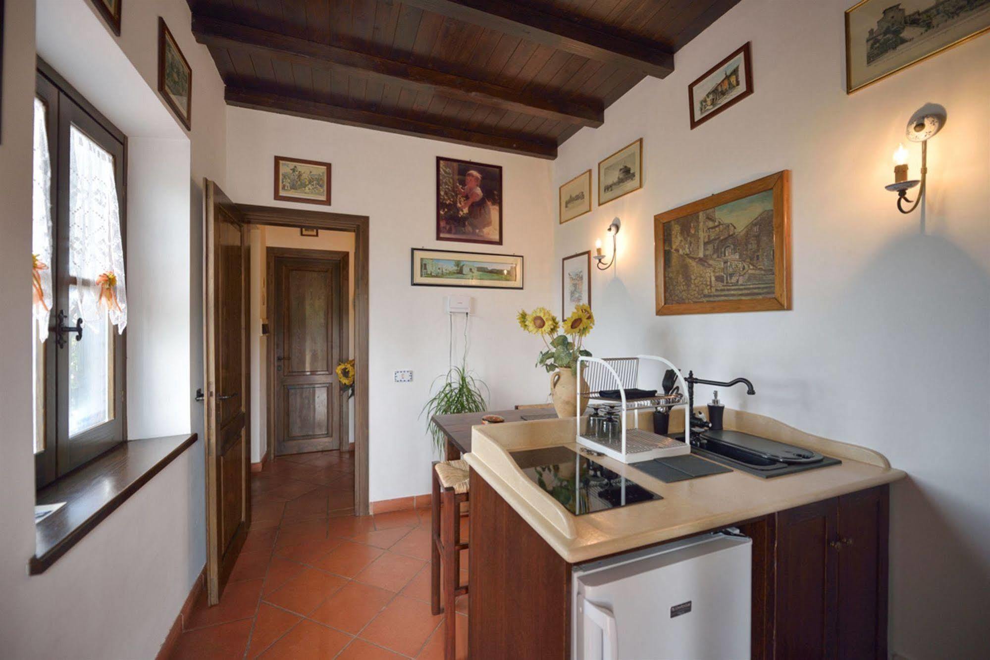 Il Casale Delle Ginestre Castel San Pietro Romano Exterior foto